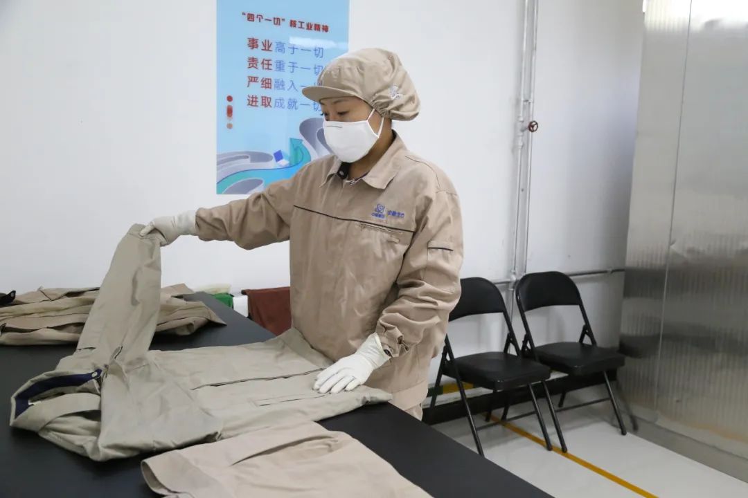 服装折叠处理